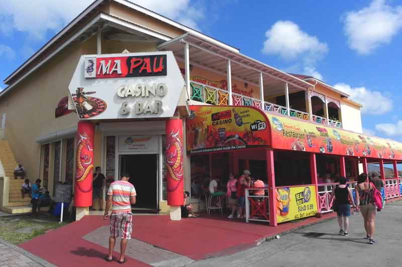 Bar Port Zante St. Kitts Cruise Port Photo of Bar in Port Zante, St. Kitts.