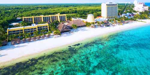 Meliá Hotel Cozumel Cruise Port Photo of Meliá Hotel in Cozumel.