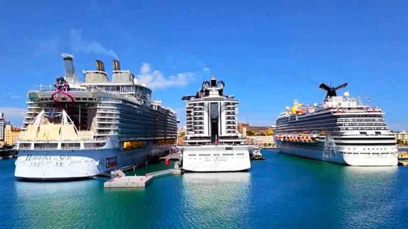 Ships Docked in San Juan San Juan (Puerto Rico) Cruise Port Photo of Ships Docked in San Juan in San Juan (Puerto Rico)