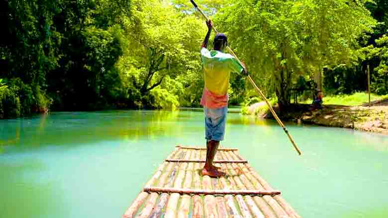 Rafting in Martha Brae close to Montego Bay cruise ship port