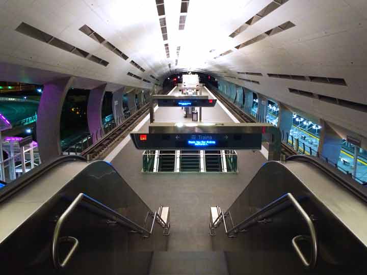 Train Station Miami Cruise Port Photo of Train Station at Miami Aorport