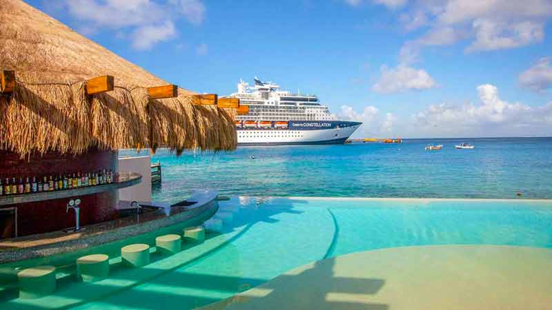 Park Royal Cozumel Cruise Port Photo of Park Royal in Cozumel