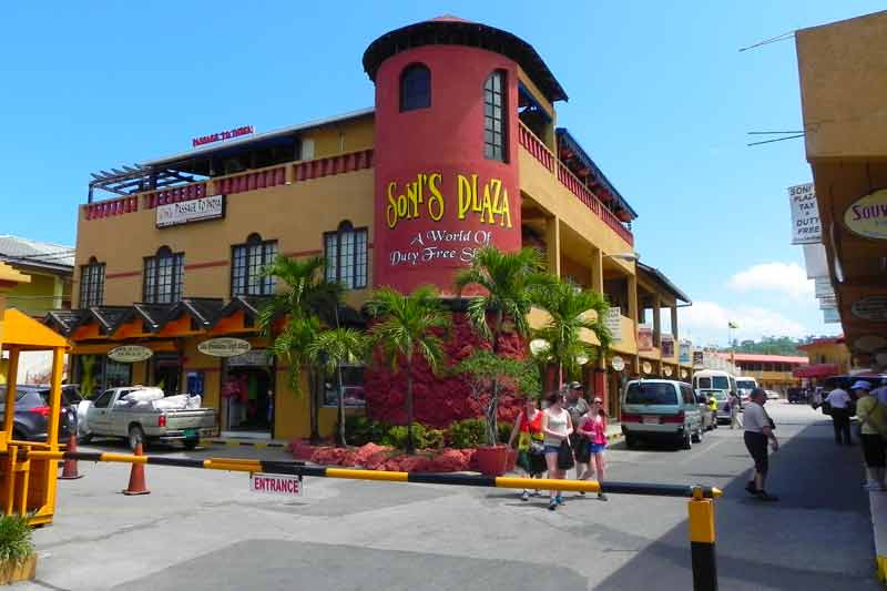 Soni's Plaza Ocho Rios Cruise Ship Port Photo of Soni's Plaza in Ocho Rios
